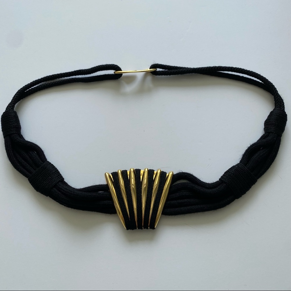 Vintage back and gold elastic belt size small/medium